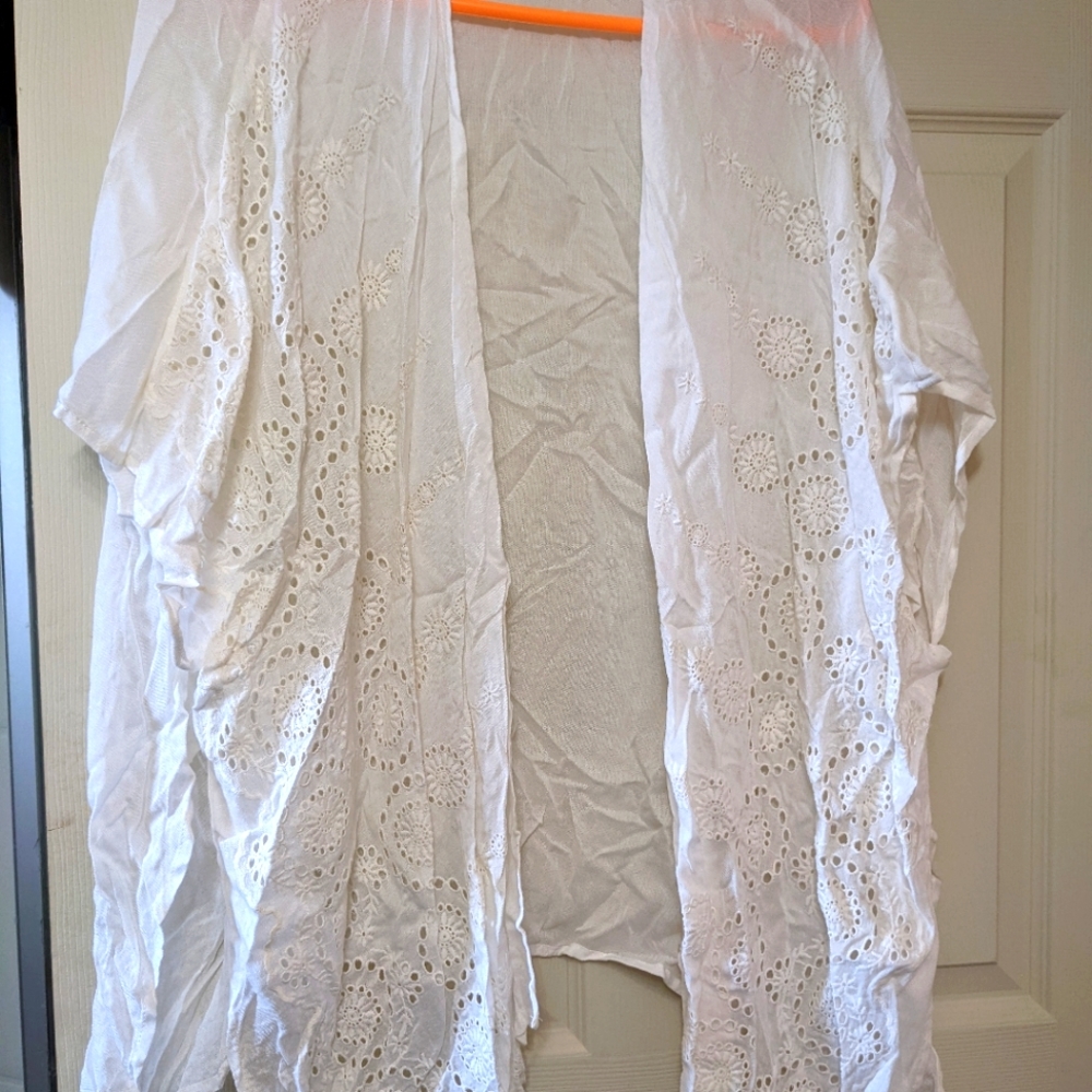 Shawl/cover up